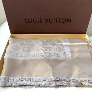 LOUIS VUITTON Monogram Shine Silk Shawl